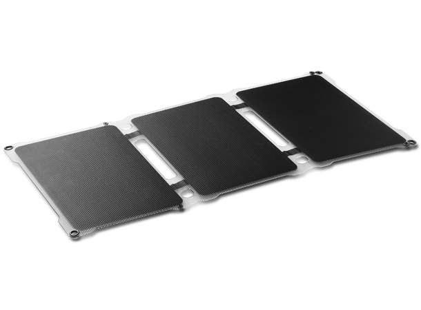 Pale Blue Approach 2 Solar Panel 21W Triple, w/bungee & storage case 