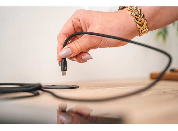 Aqiila Braided USB-C/USB-C 2.0 240W 1m Charging cable 