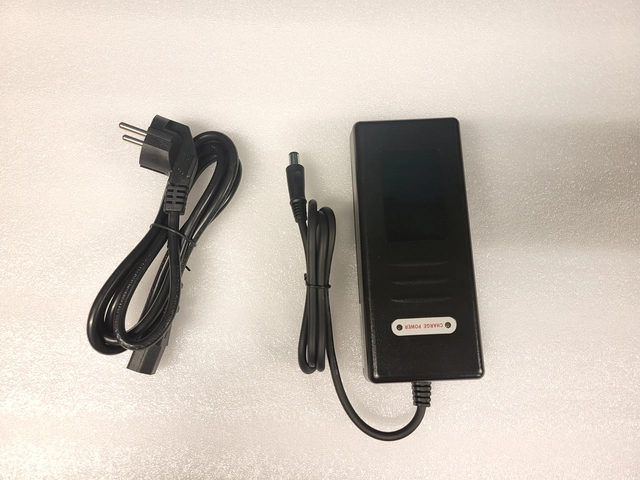 Battery charger 36V Inside 2.0 (60W) Ambient and Evolve 