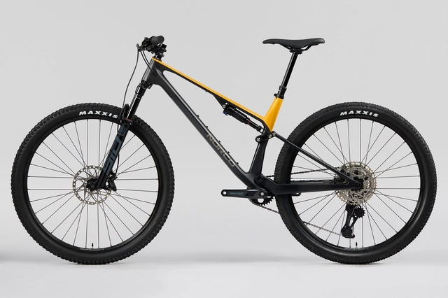 Norco Revolver C2 120 SZ1 29", Yellow/Raw Black 