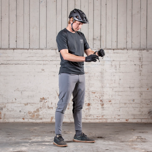 iXS Flow Tech tee Mirror Black- M 